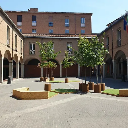 Reesma Alloggi - Andrea Costa Free Parking Болонья